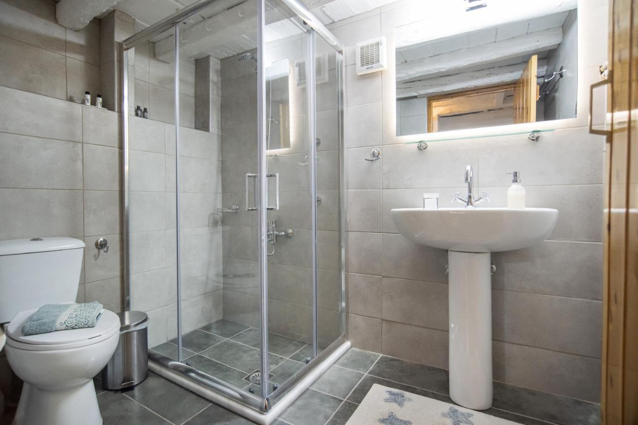 Elia Apartments Chrisso ذلفي المظهر الخارجي الصورة