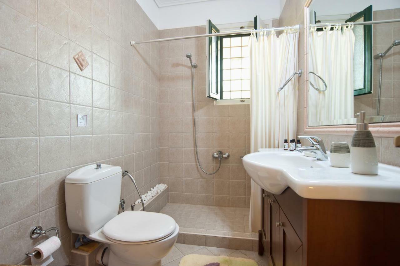 Elia Apartments Chrisso ذلفي المظهر الخارجي الصورة